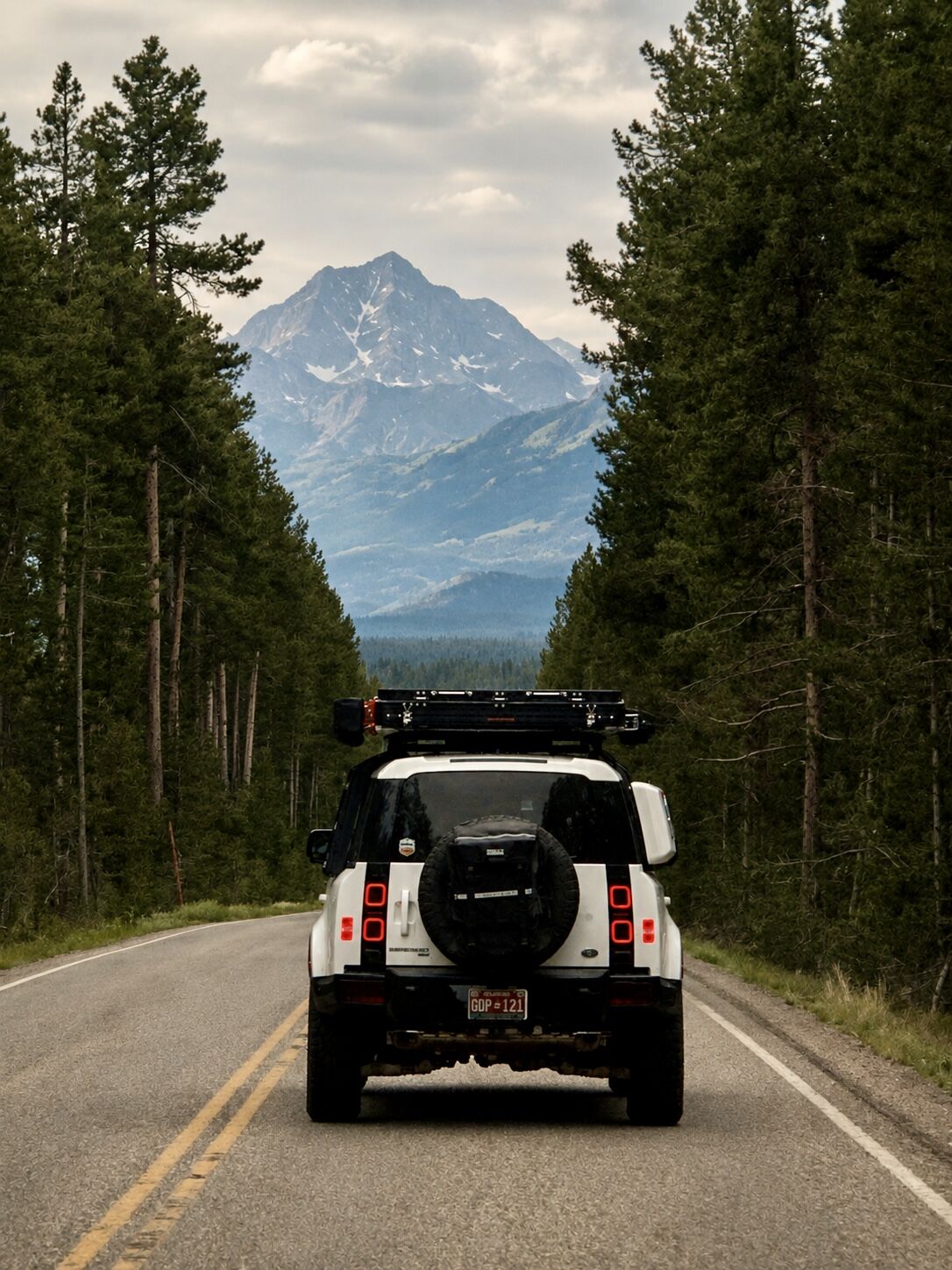 BAJ Defender on the road to Yellowstone